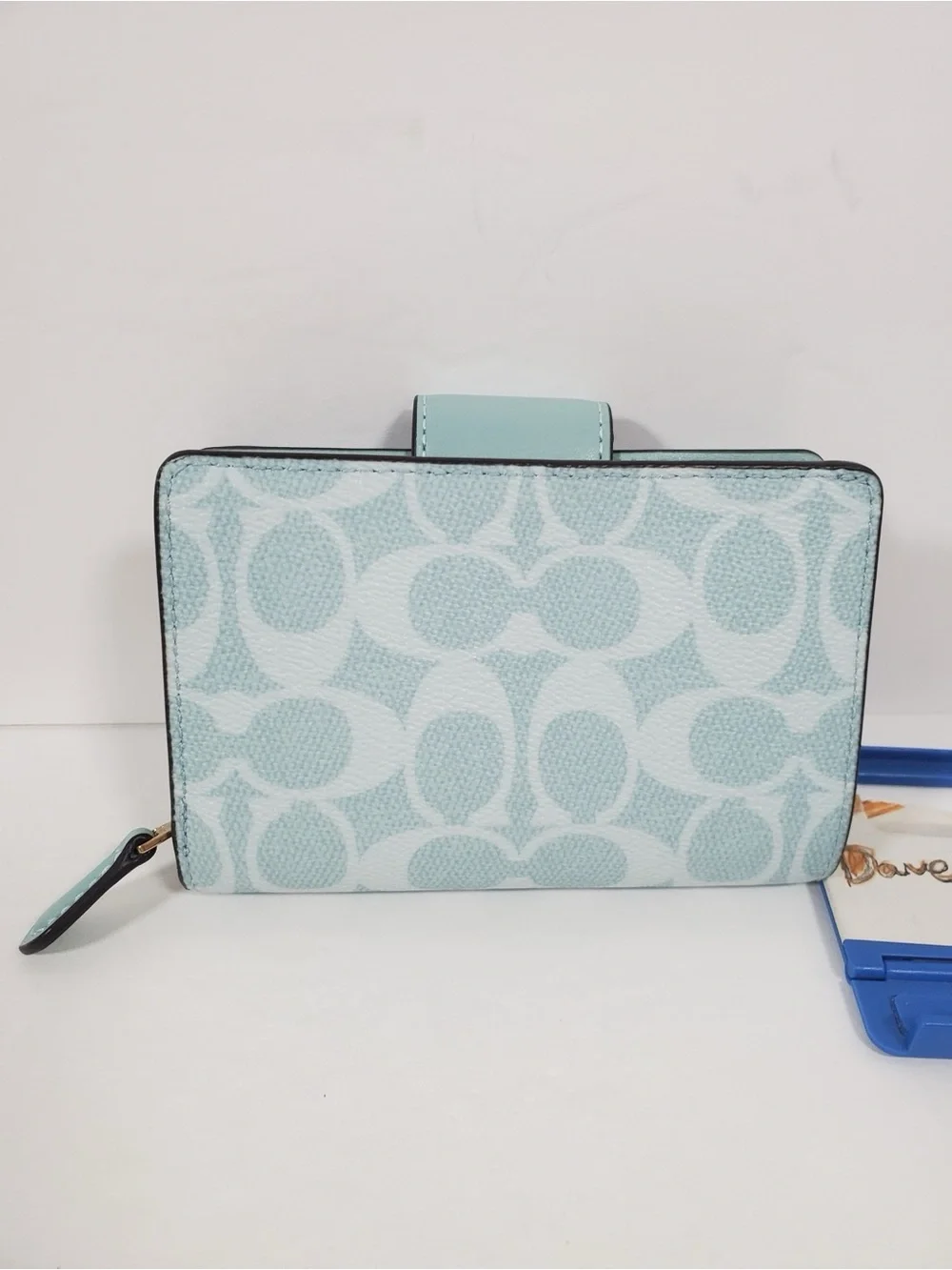 NWT Coach Medium Corner Zip Wallet